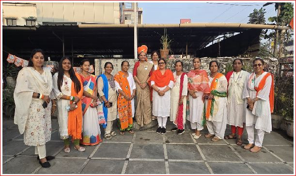 વલસાડ જિલ્લા ભાજપ કાર્યાલયમાં  પ્રદેશ મંત્રી દ્વારા ધ્વજવંદન કરાયું