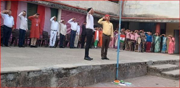 સરીગામ ગ્રા.પં.માં પ્રજાસત્તાક પર્વની ભવ્ય ઉજવણી કરાઇ