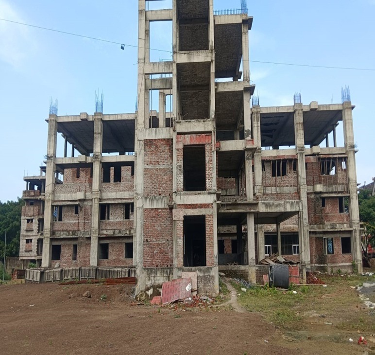 ઉમરગામ ઇન્ડ. ઍસો. દ્વારા શરૂ કરાયેલ હોસ્પિટલ પ્રોજેક્ટની કામગીરી પૂરજોશમાં