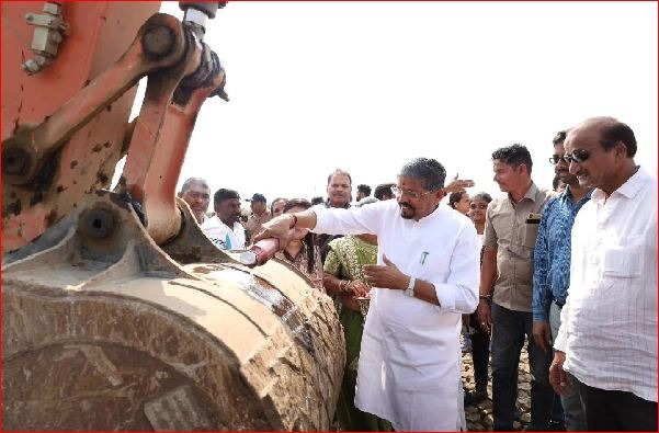 ગણદેવી કાંઠા વિભાગમાં ચોમાસામાં રેલના પાણીના નિકાલ કામગીરીનો પ્રારંભ