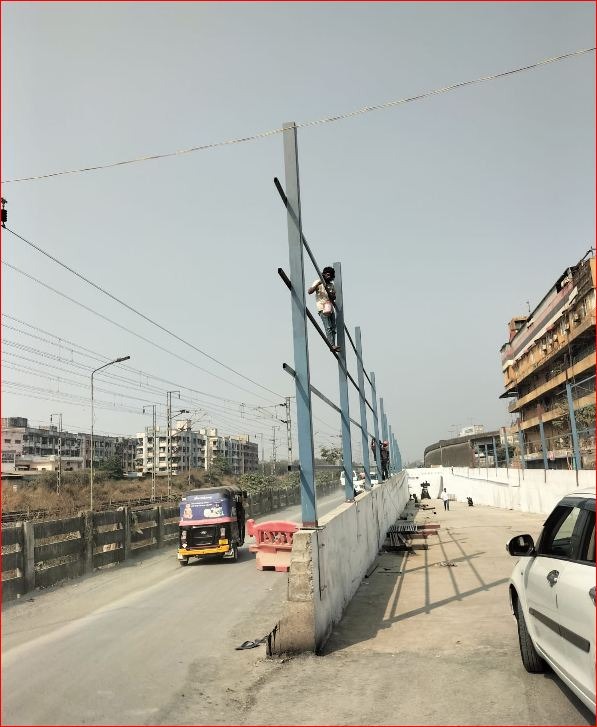 વાપી-વલસાડ રોડ ખુલ્લો કરાતાં વાહન વ્યવહાર શરૂ