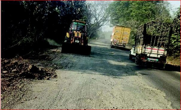 ધરમપુર- ખેરગામ સ્ટેટ હાઈવે પર અકસ્માતનું વધતું જોખમ