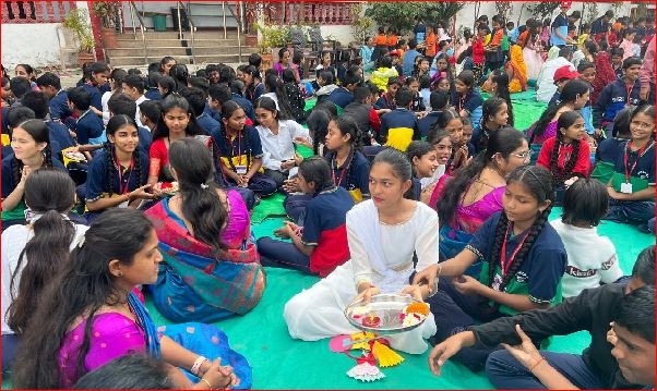 ઉદવાડા શાંતાબા ઈગ્લીશ મીડિયમ સ્કુલમાં માતૃ-પિતૃ દિવસ ઉજવાયો