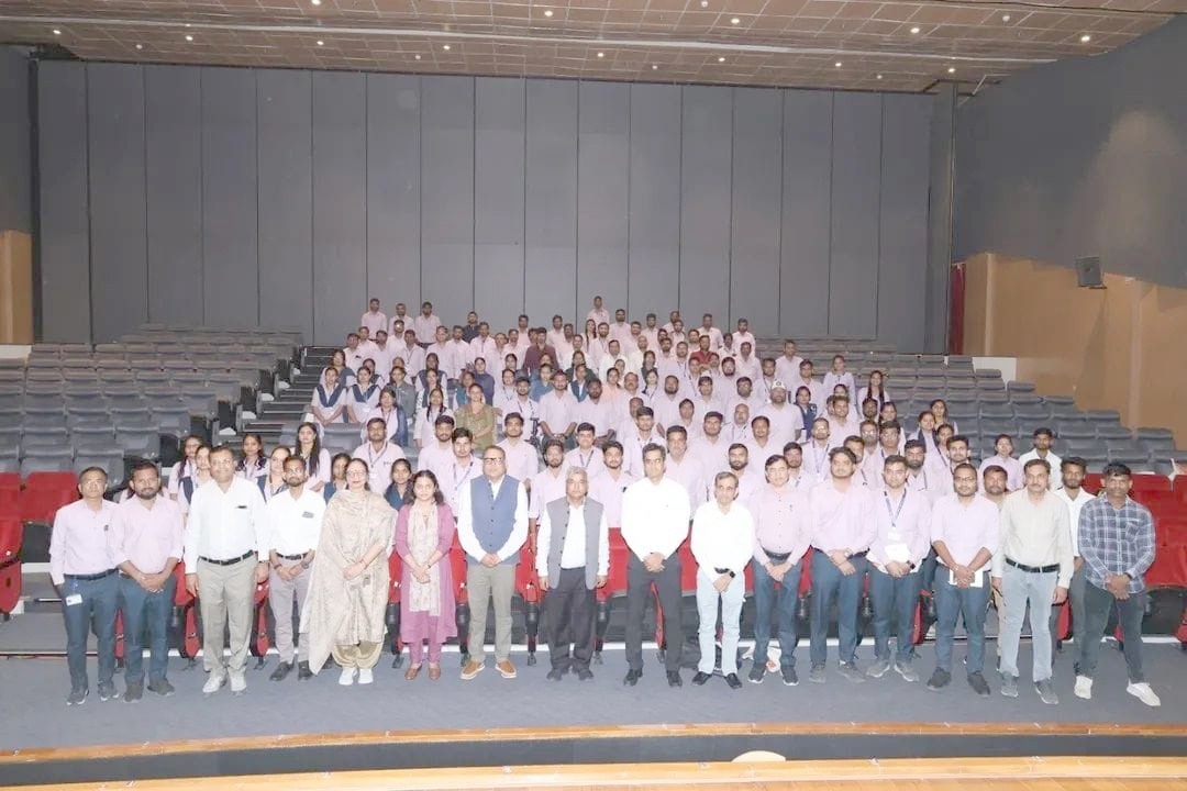 વાપી મનપામાં તાલીમ કાર્યક્રમ યોજાયો]