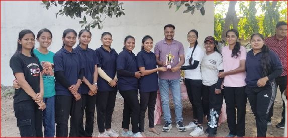 વાપીની આર.કે.દેસાઈ કોલેજ ઓફ ઍજ્યુકેશનમાં રમતોત્સવ યોજાયો