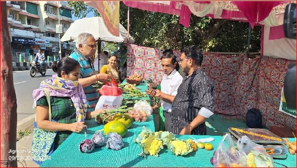 તિથલ રોડ પર ખાસ માર્કેટ શરૂ