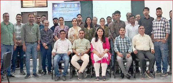 વલસાડની સરકારી પોલિટેકનિકમાં ઍક અઠવાડિયાની અધ્યાપક તાલીમ યોજાઈ