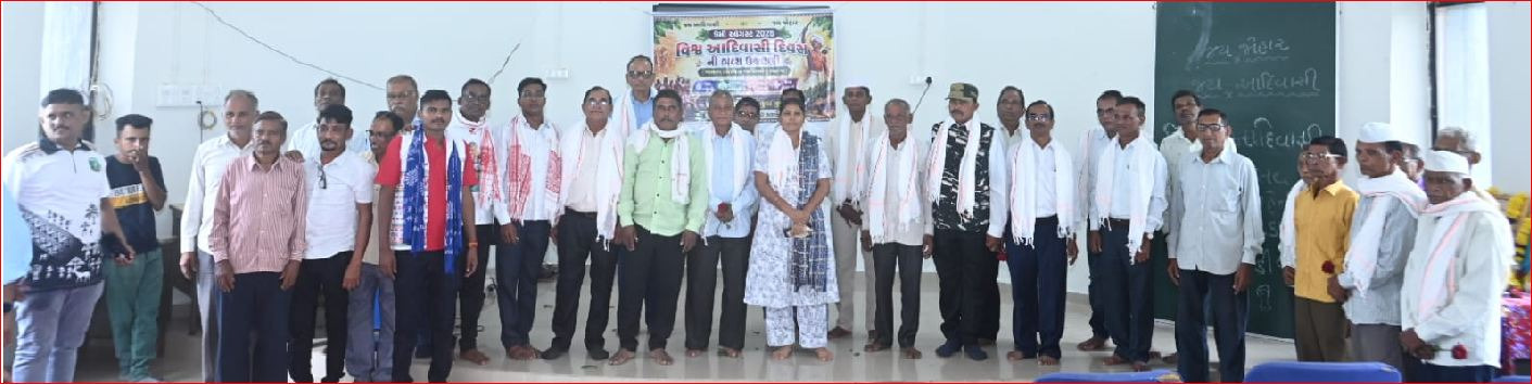 ખારવેલમાં ૫૬ નિવૃત્ત અધિકારી-કર્મીઅોનું સન્માન કરાયું
