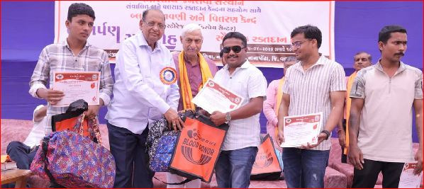  વલસાડ, ડાંગ અને નવસારીના અંતરિયાળ વિસ્તારોમાં બ્લડ સ્ટોરેજ સેન્ટરો જીવન સંજીવની કેન્દ્રો બન્યા 