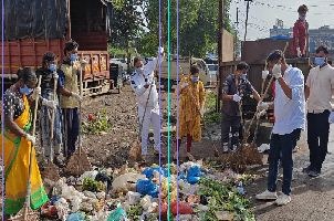 વાપી વોર્ડ નં.૧૧ માં સફાઈ અભિયાન હાથ ધરાયું