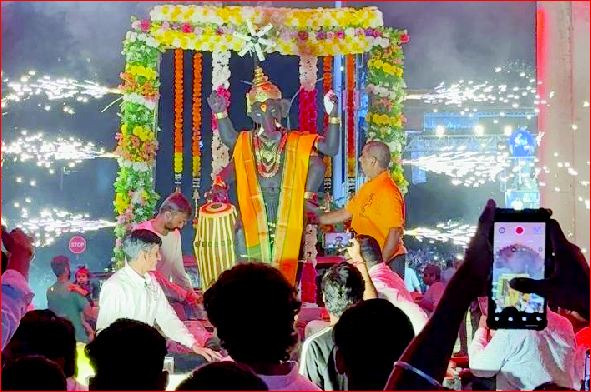 ધરમપુરમાં શ્રીજીના આગમનથી ભક્તોમાં ઉત્સાહ