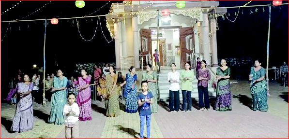 કોથામાં ડીજે વિના દેશી ઢોલના તાલે નવરાત્રી